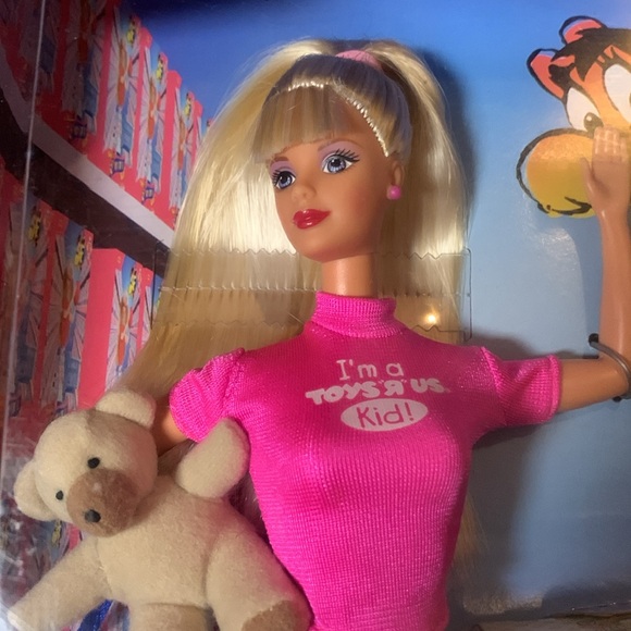 Toys “R” Us Barbie 50 years Anniversary colab 18895 - Picture 2 of 14
